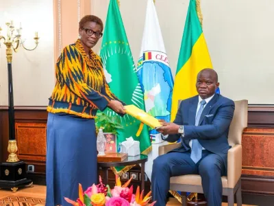 Brice Clotaire Oligui Nguema, président du Gabon et Louise Pierrette Mvono