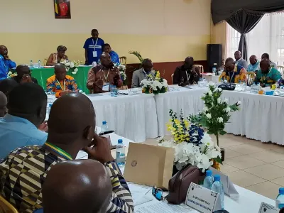 Une phase des travaux du conseil municipal extraordinaire de Moanda
