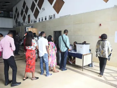 Élections professionnelles au Gabon