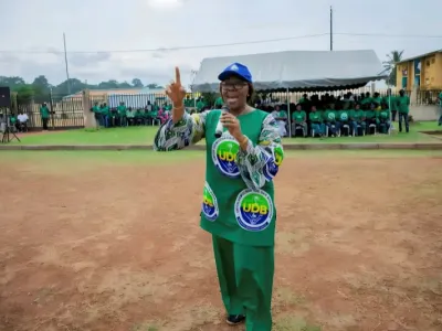 Laurence Ndong, ministre de la fonction publique