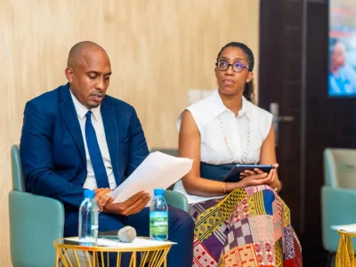 Vanessa Adande, Loyce Olympio 