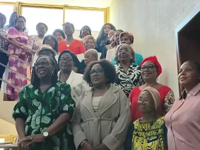 Des membres du FAWE