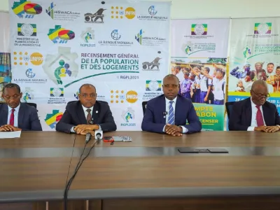 Les membres du RGPL lors de la conférence de presse 