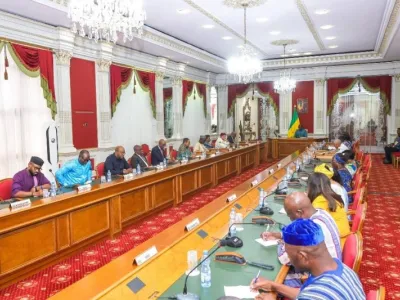 Brice Clotaire Oligui Nguema, président du Gabon et les responsables des missions diplomatiques des pays africains accrédités au Gabon