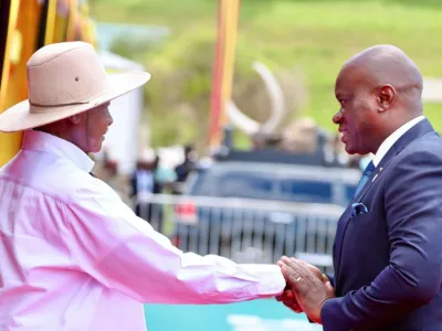 Brice Clotaire Oligui Nguema, président du Gabon et Yoweri Museveni, président de l'Ouganda