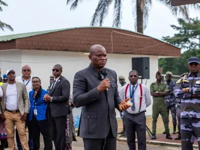 Le personnel de la SEEG faisant face au président Oligui Nguema hier à Jean-Violas