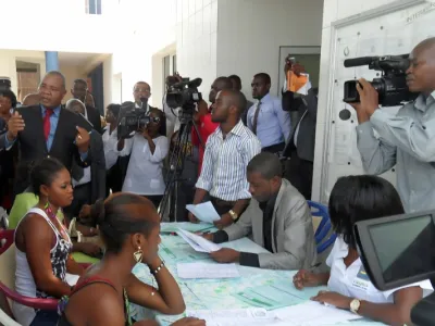 Séquence d’immatriculation récente des Gabonais économiquement faibles