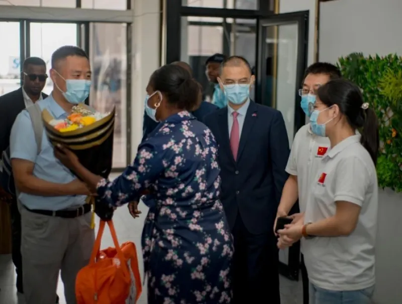 Une équipe d'experts médicaux chinois arrive en RDC pour soutenir la lutte contre Ebola